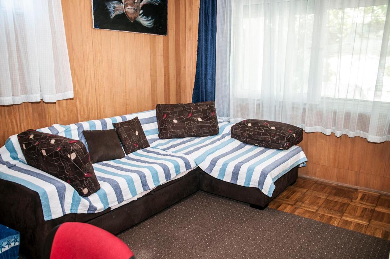 Apartment Roza Trogir Exterior photo