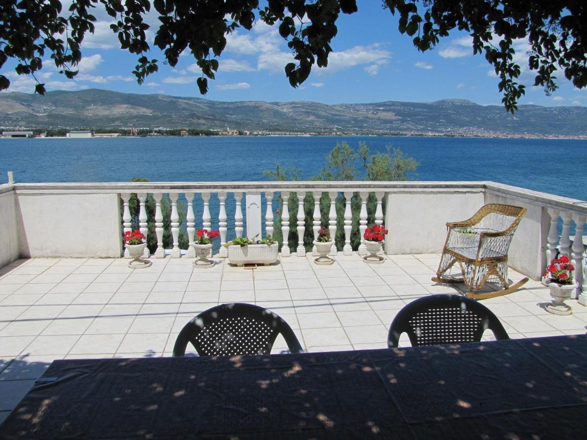 Apartment Roza Trogir Exterior photo