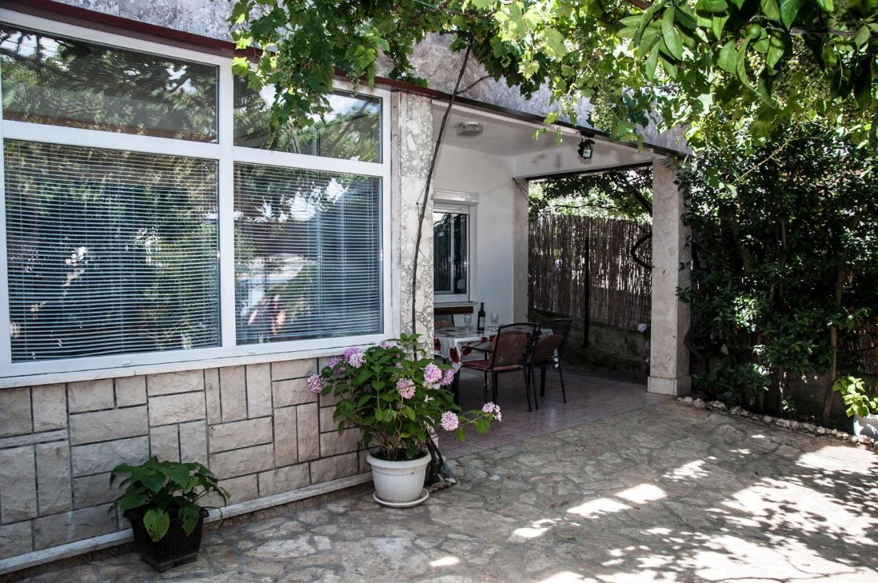 Apartment Roza Trogir Exterior photo